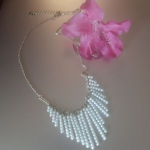 VINTAGE LAUREN CONRAD Pearl & Gold Necklace 16"         ☆